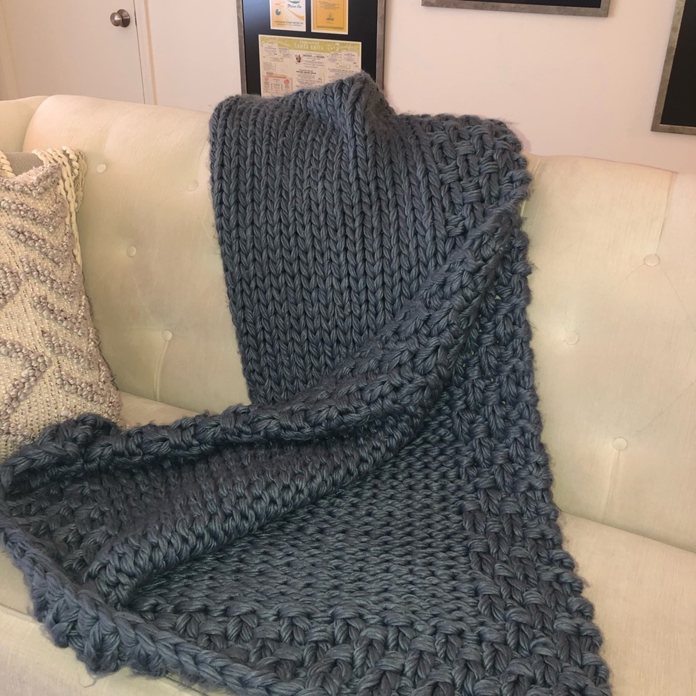 Pottery Barn Ellsworth Chunky Border Steel Blue Throw